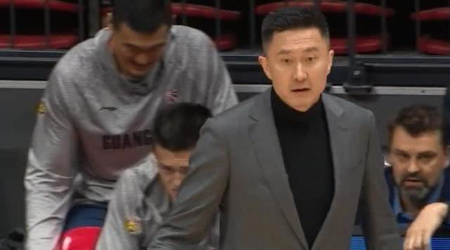 广东大胜全因1人“应变得当”仅一招便把新疆打