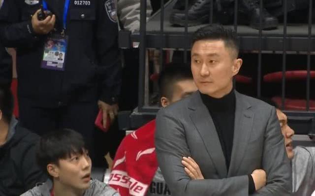 广东大胜全因1人“应变得当”仅一招便把新疆打