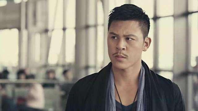 王宝强释小龙童年合影曝光 同为少林弟子谁更厉